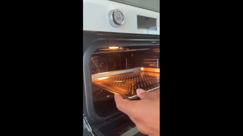 Play SMEG Cream Countertop Air Fry Oven With Steam - video 1 of 1