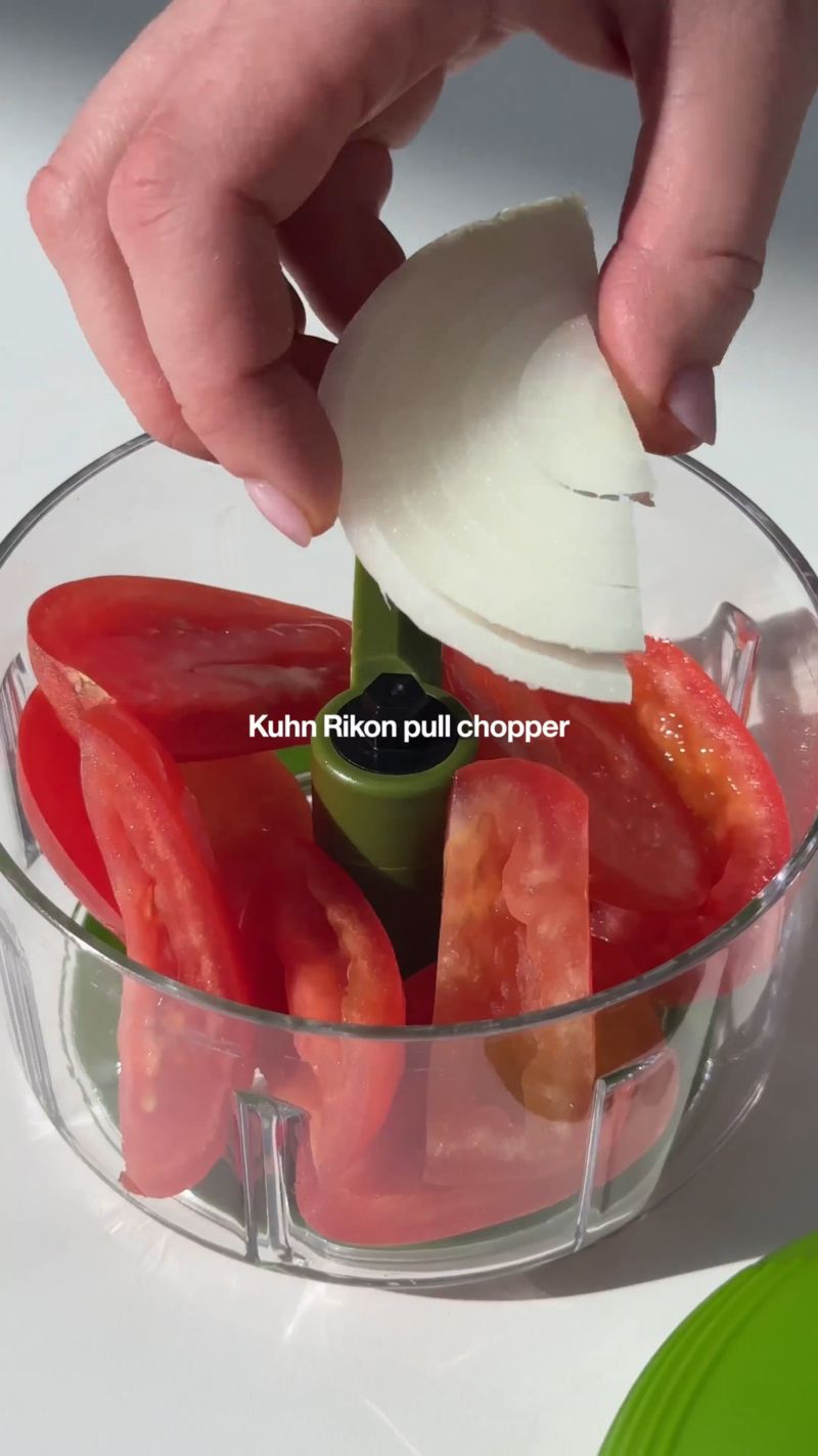 Play Kuhn Rikon Pull Chopper - video 1 of 1