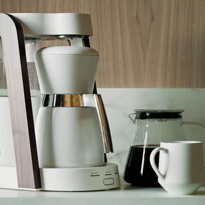 Play Ratio Eight Series 2 Linen White and Walnut Coffee Maker with Thermal and Glass Carafe - video 1 of 1