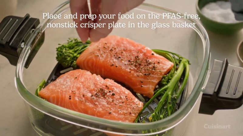 Play Cuisinart ® ClearView 4-Qt. Glass Basket Air Fryer - video 1 of 1