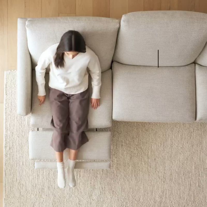 Play Lounge 107" Power Dual-Reclining Leather Sofa - video 1 of 2