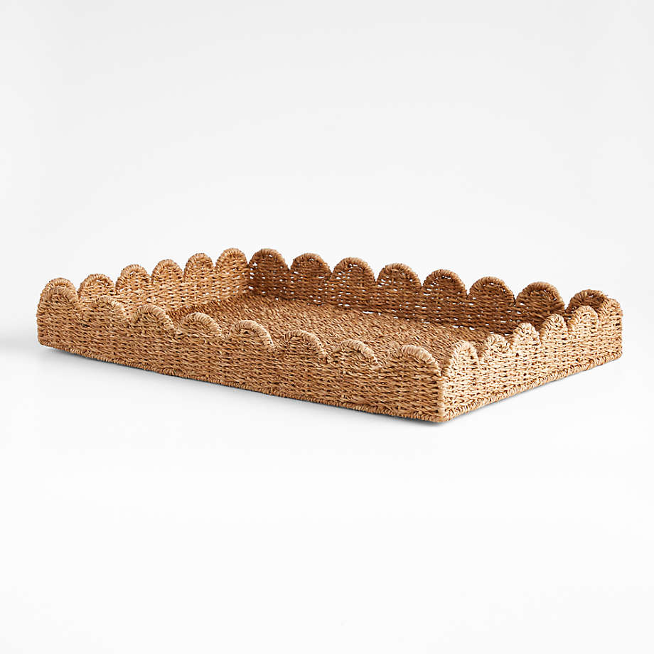 Scallop Natural Woven Fiber Tray