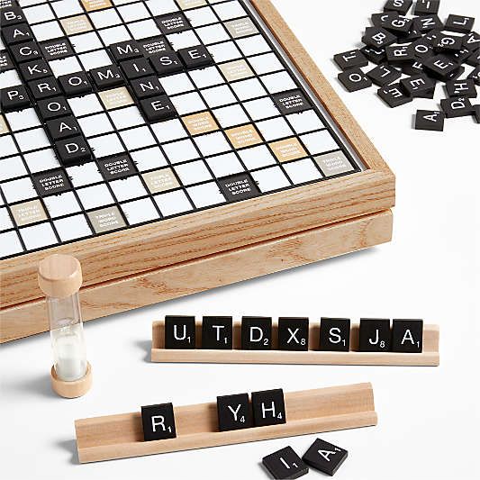 Scrabble ® Deluxe Edition