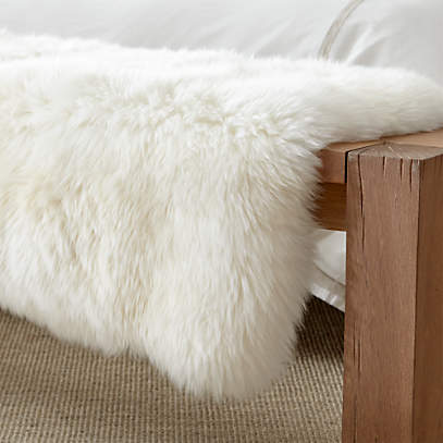 Sheepskin discount bed throw