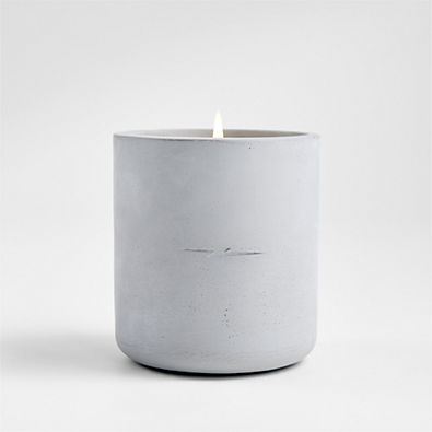 View Shinola No. 3 Bergamot, Eucalyptus, and Amber Scented Candle details