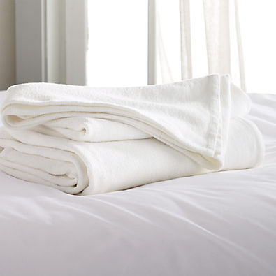 View Siesta White Full/Queen Blanket details