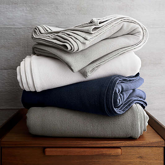 Siesta White Blanket