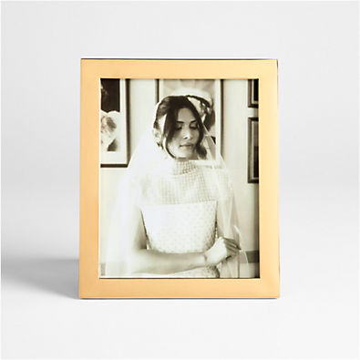 View Signature Brass 8x10 Picture Frame details