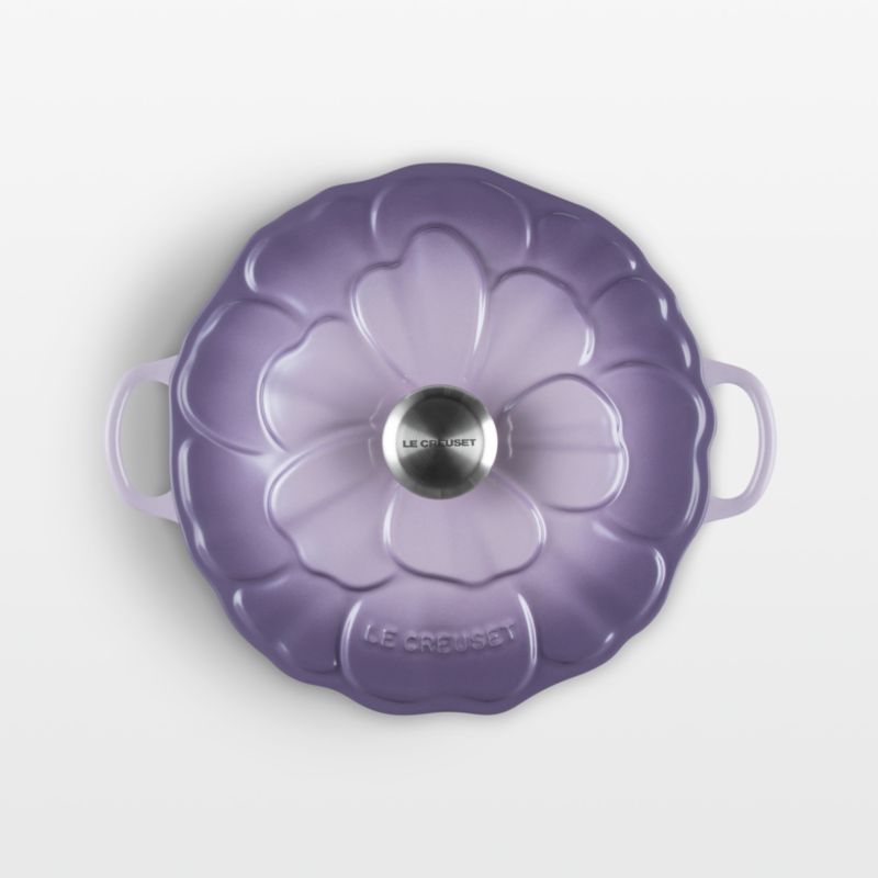 Le Creuset ® Signature 2.25-Qt. Provence Enameled Cast Iron Petal Brasier - image 1 of 4