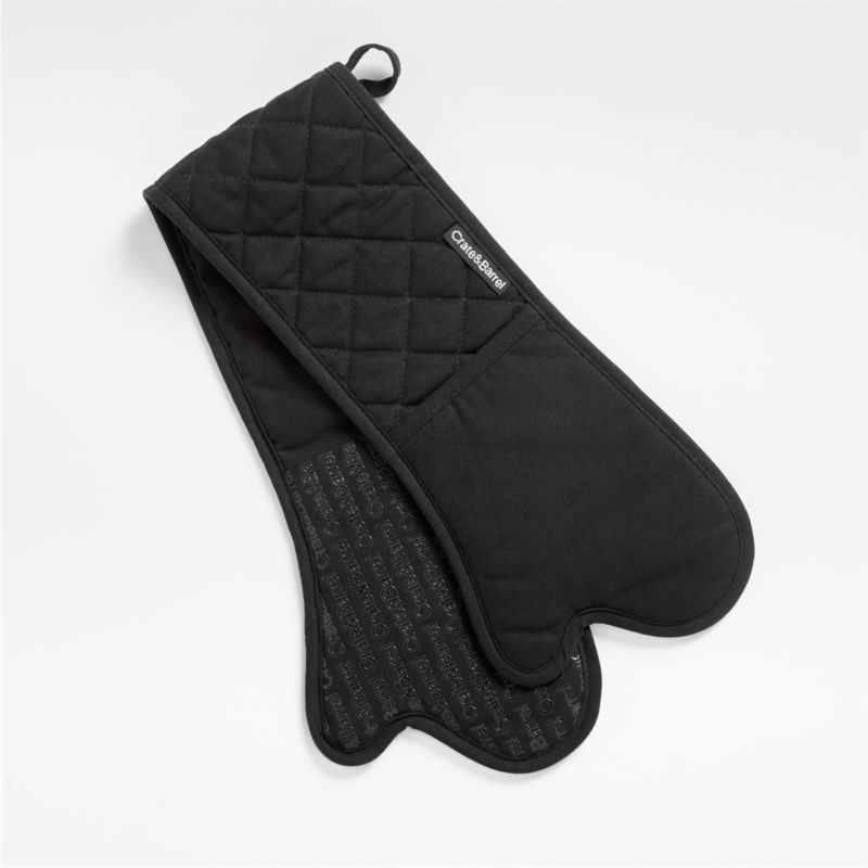 Silicone Grip Black Double Oven Mitt Crate Barrel Canada   SiliconeGripBlackDblOvnMttSSF21