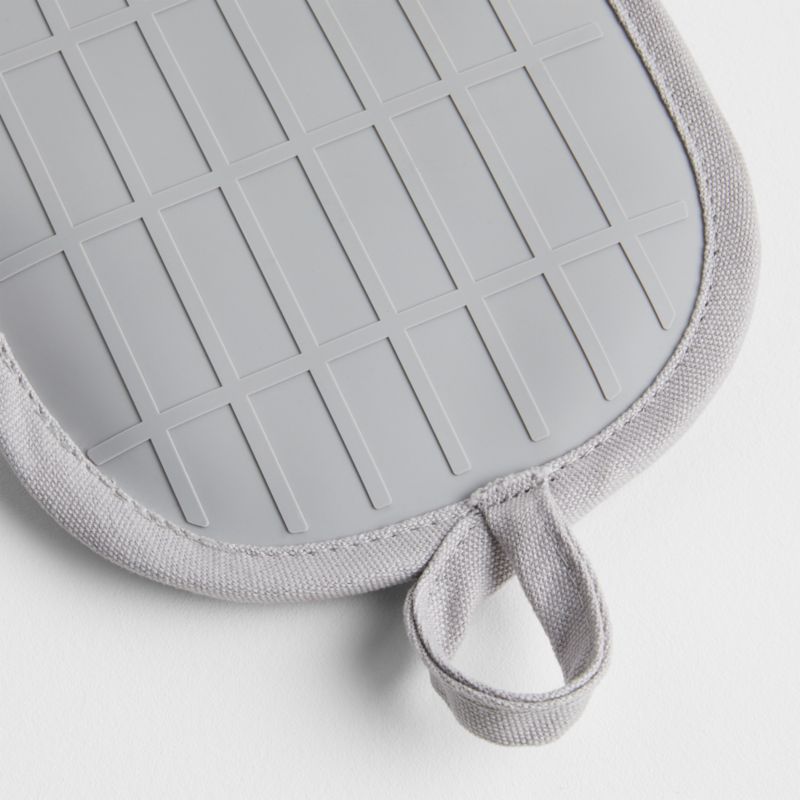 Silicone Grey Pot Holder - image 4 of 5