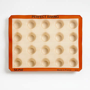 8-Cavity Metal-Reinforced Silicone Mini Loaf Pan by Celebrate It