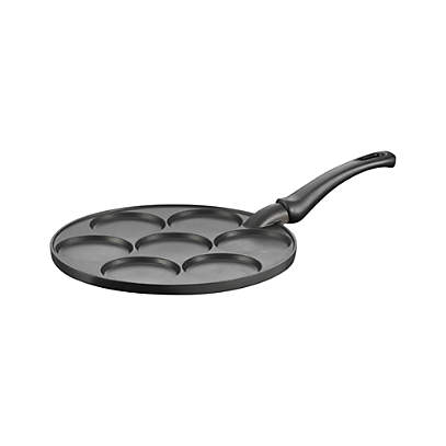 https://cb.scene7.com/is/image/Crate/SilverDollarPancakePanS10/$web_pdp_main_carousel_low$/220913130546/silver-dollar-pancake-pan.jpg