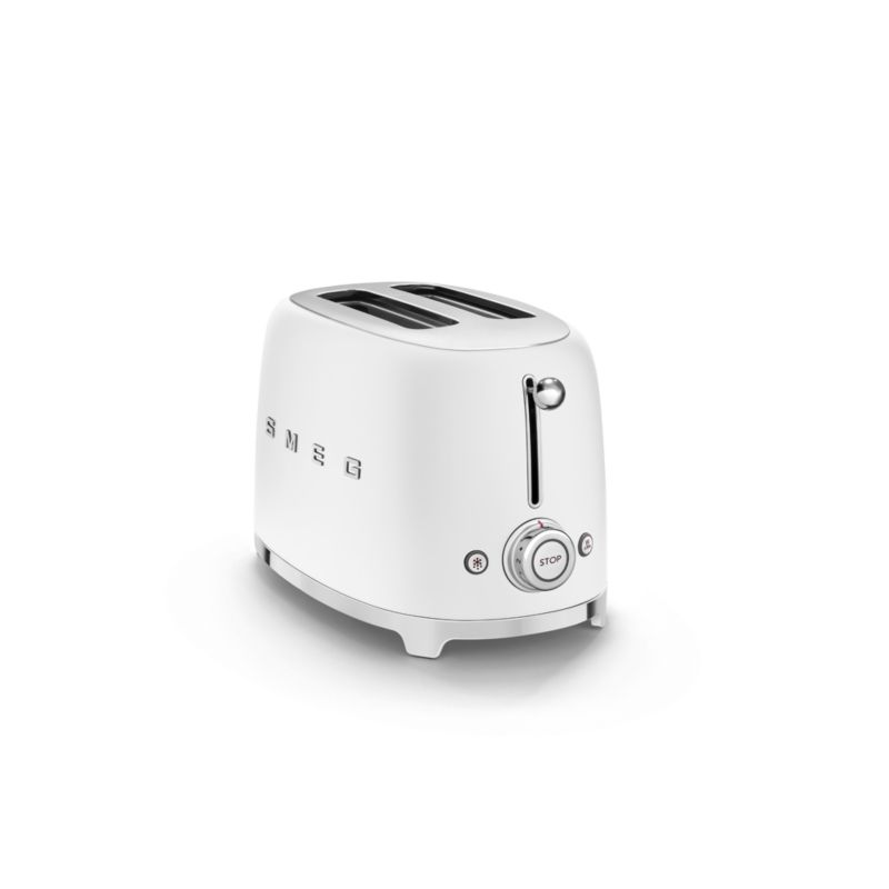 SMEG Matte White Toaster + Reviews | Crate & Barrel