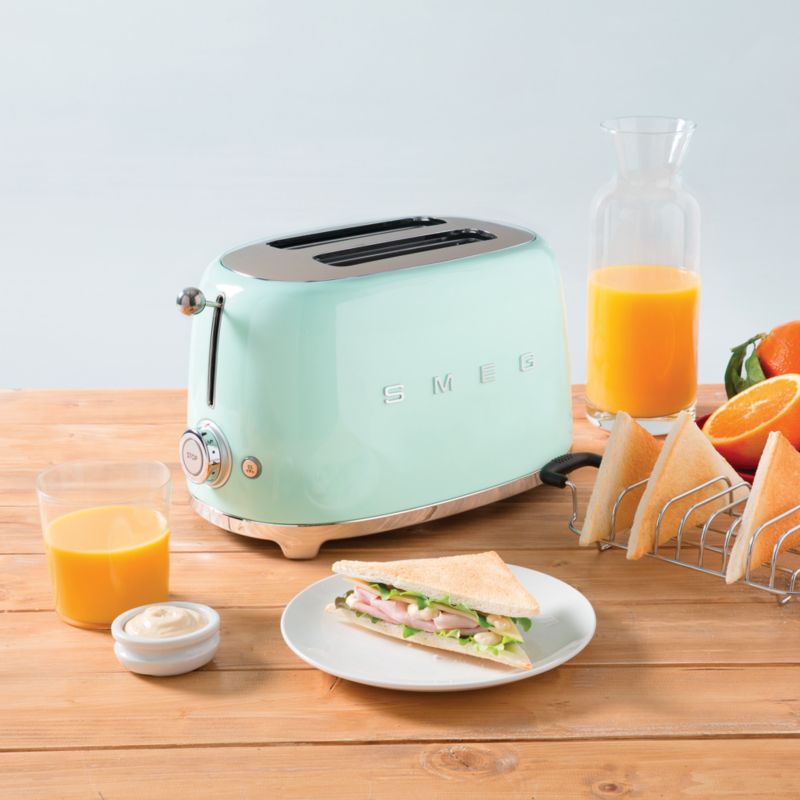 SMEG Pastel Green 2-Slice Toaster - image 4 of 13