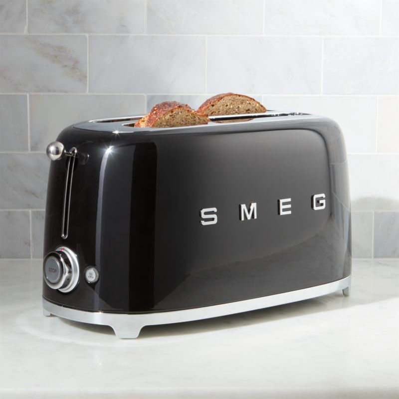 Wayfair Black Friday: Smeg Toaster Sliced 20% - Parade