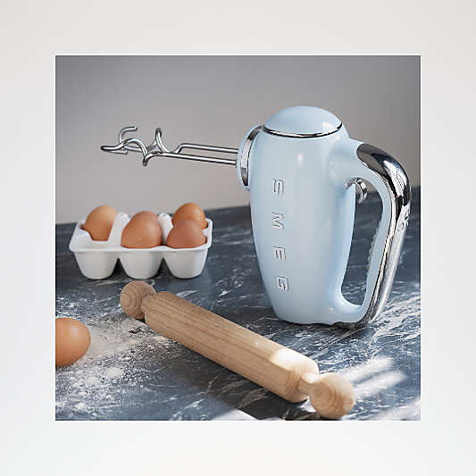 SMEG Pastel Blue 9-Speed Hand Mixer