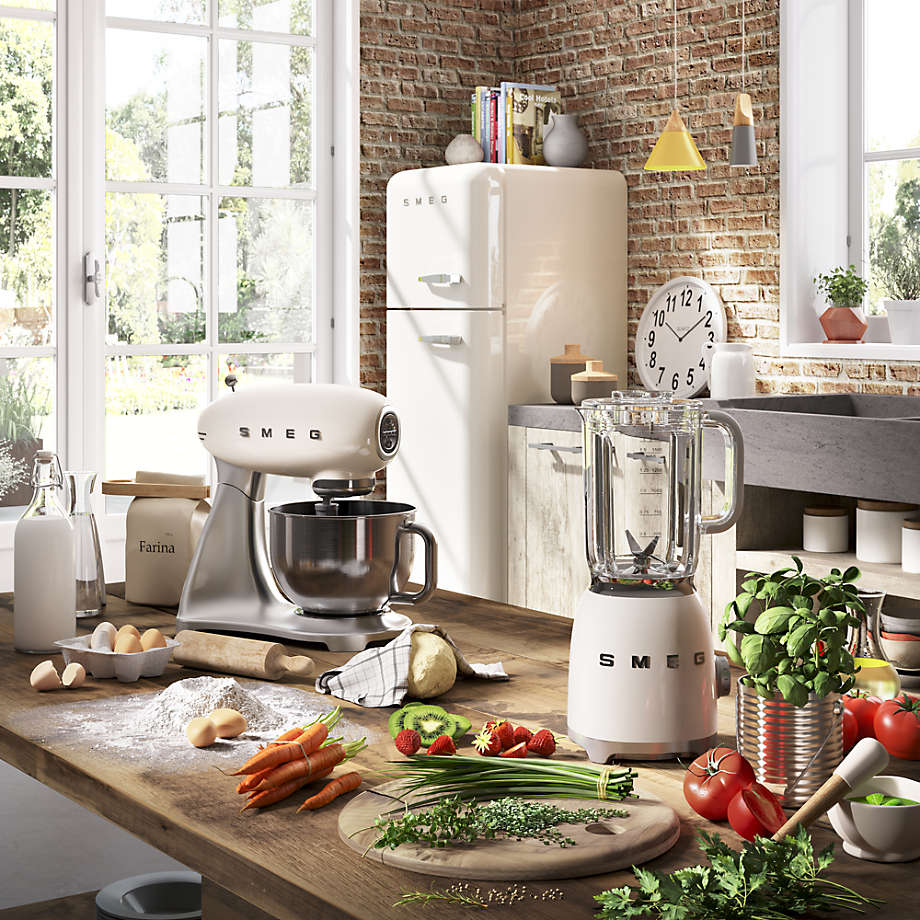 Smeg Retro Style Blender in Cream