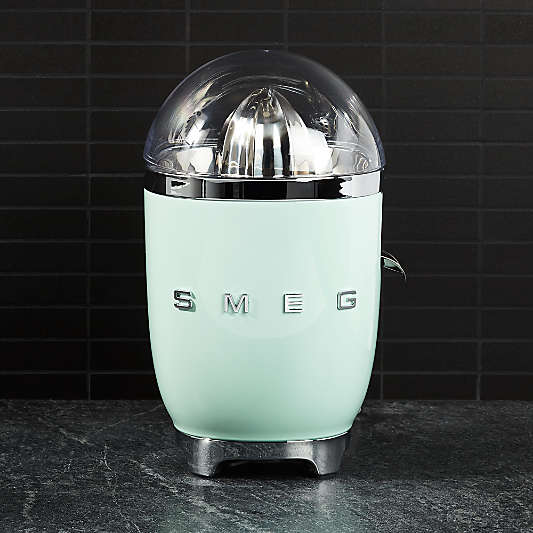 SMEG Pastel Green Citrus Juicer