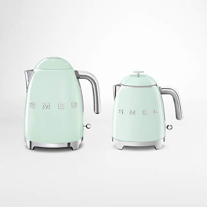 Smeg Cream Retro Electric Tea Kettle + Reviews