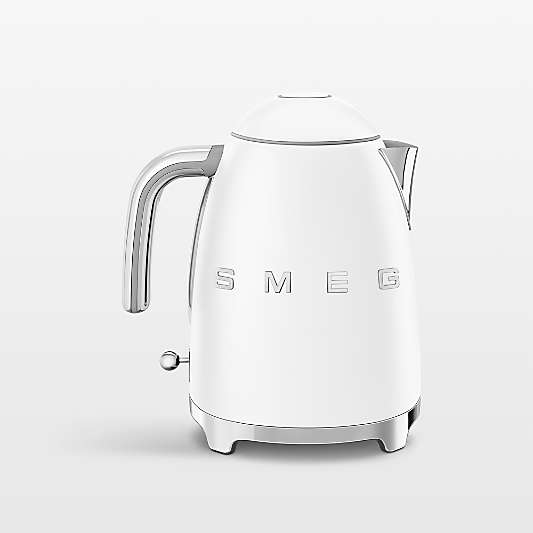 SMEG Matte White Retro Electric Kettle