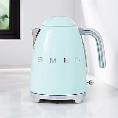 View SMEG Pastel Green Retro Electric Tea Kettle details