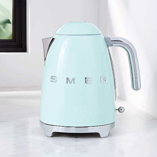 SMEG Pastel Green Retro Electric Kettle