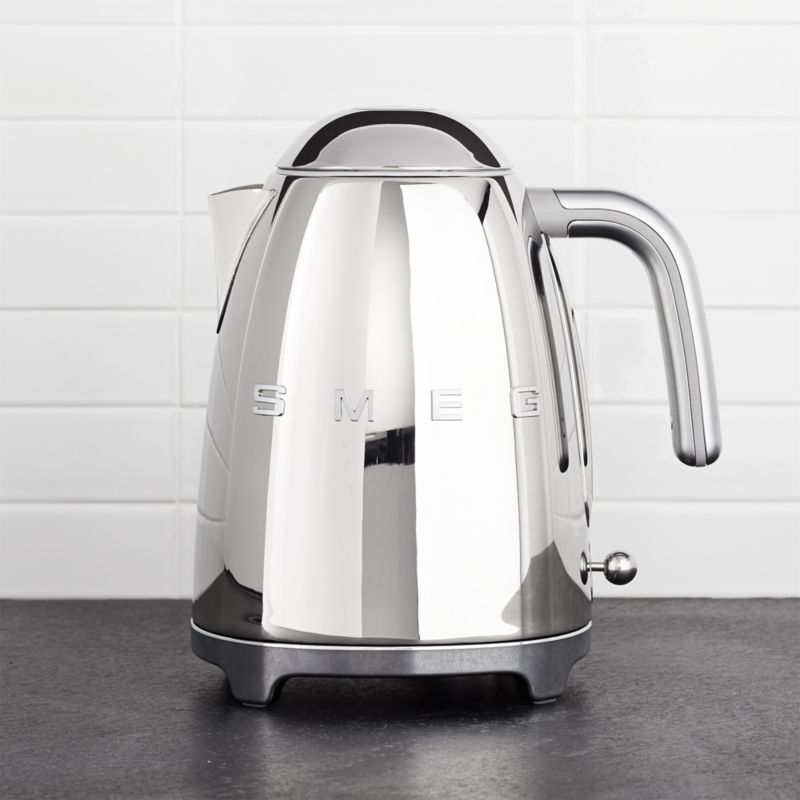 Smeg Matte White Electric Tea Kettle + Reviews, Crate & Barrel