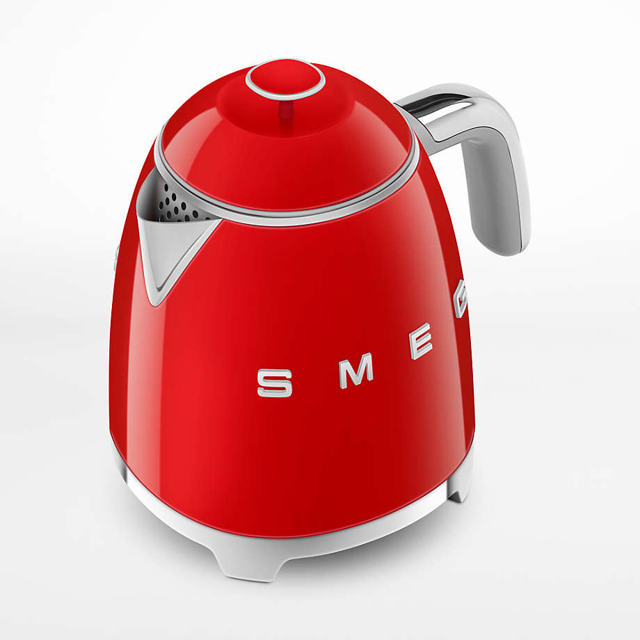 Smeg 3.3-Cup Electric Mini-Kettle