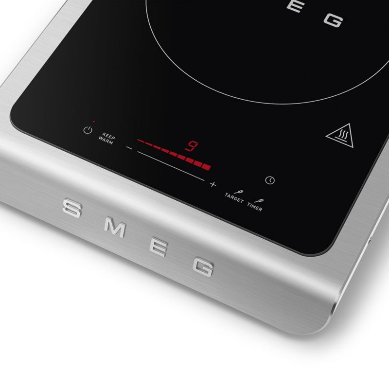 SMEG Matte White Portable Induction Cooker - image 4 of 9