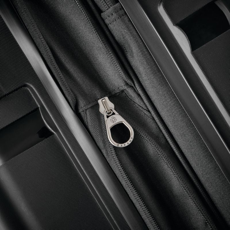 Samsonite Outline Pro Medium Checked Spinner in Midnight Black - image 7 of 12