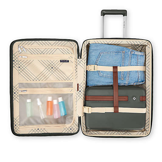 Samsonite Virtuosa Train Case in Pine Green