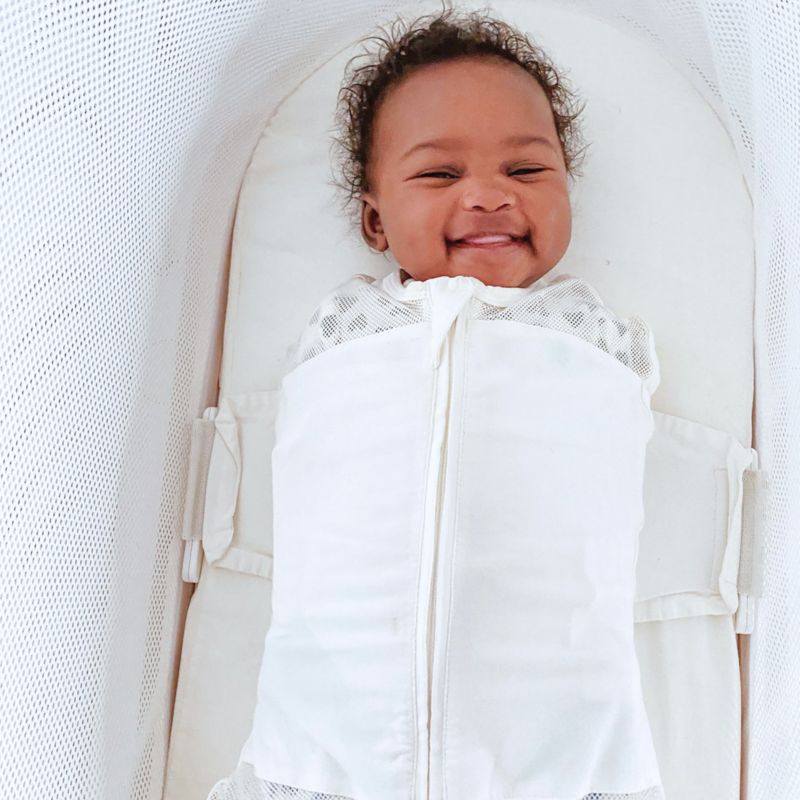 Happiest Baby SNOO Medium White Organic Cotton Baby Sleep Sack Crate Kids