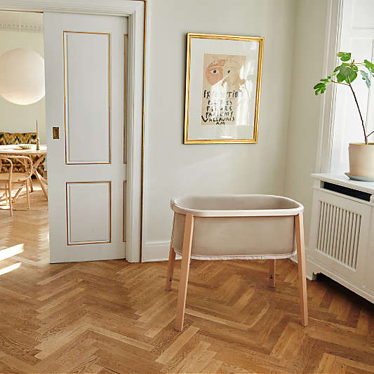 Stokke ® Snoozi ™ Beige Adjustable Bassinet