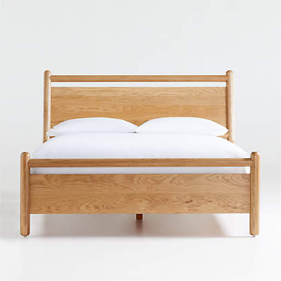 Solano Wood Bed | Crate & Barrel