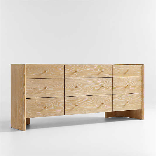 Soleri Cerused Natural Oak Wood 9-Drawer Dresser