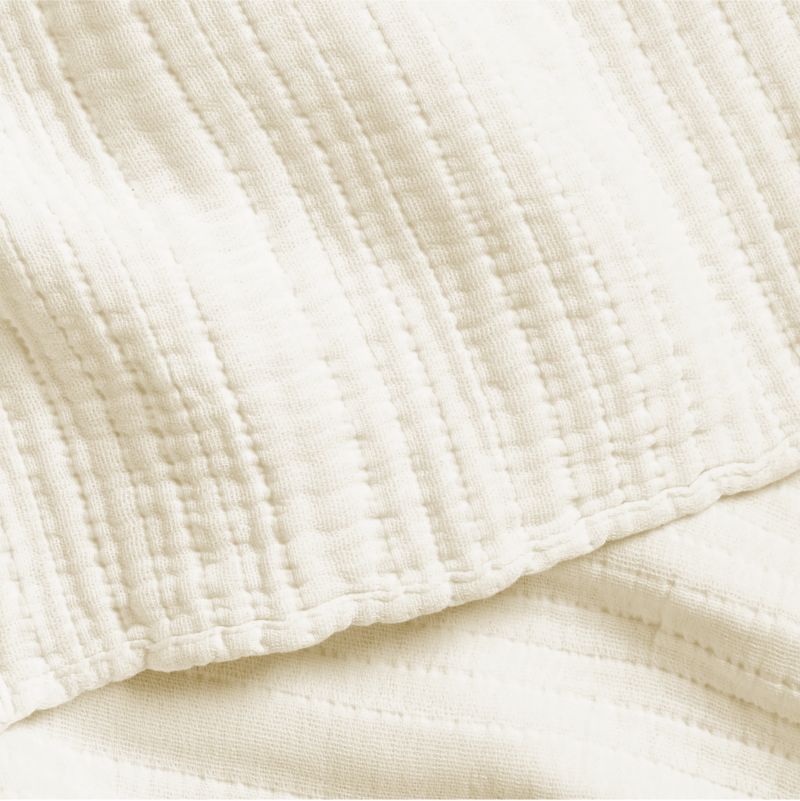 Solid Gauze 70"x55" Arctic Ivory Throw Blanket - image 4 of 6