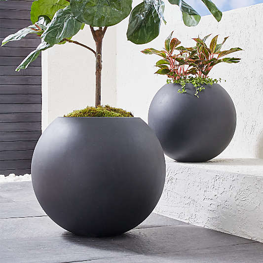 Sphere Large Dark Grey Indoor/Outdoor Planter 26"