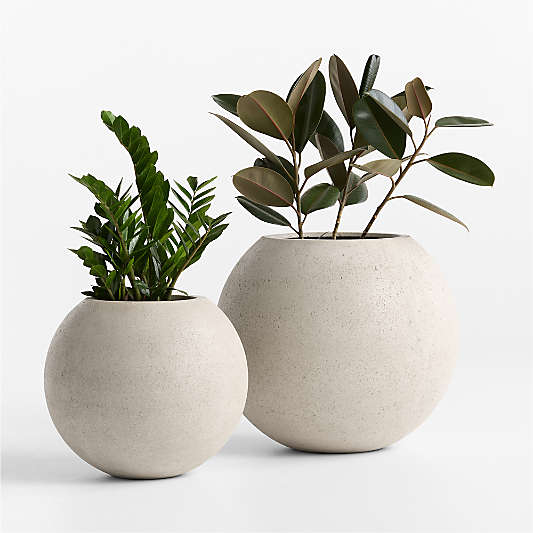 Ivory Sphere Textured Indoor/Outdoor Planter