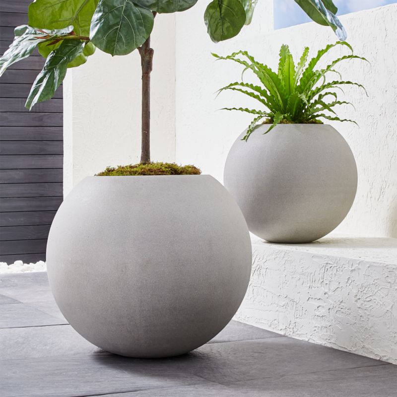 Sphere Large Light Grey Indoor/Outdoor Planter 26" - image 7 of 17