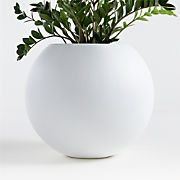 Veneto 21"x16.5" Green Ceramic Indoor/Outdoor Planter