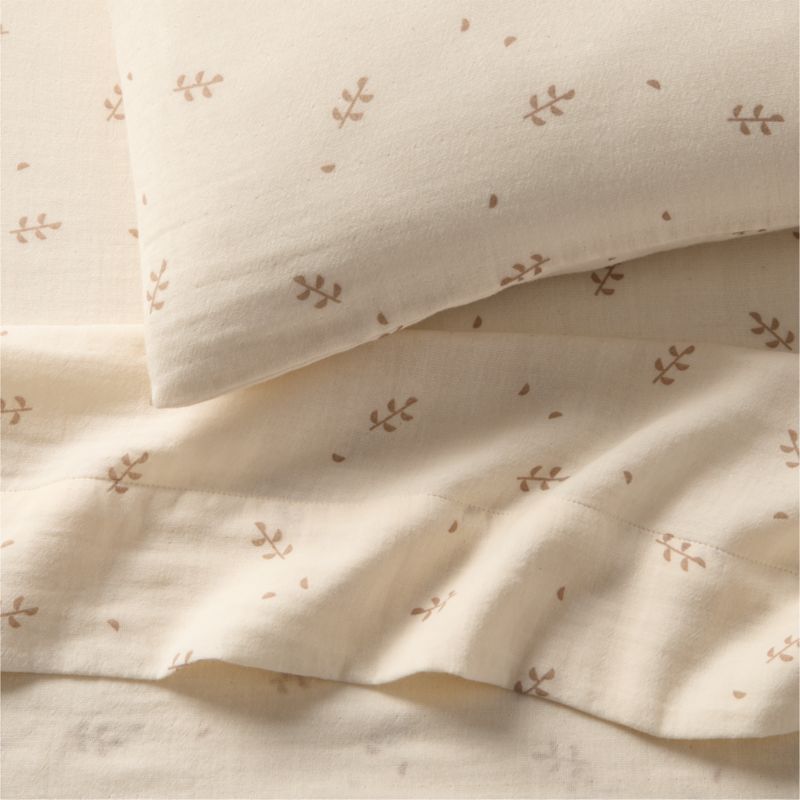 Supersoft Undyed Leaf Print Organic Cotton Gauze Toddler Sheet Set - image 3 of 5