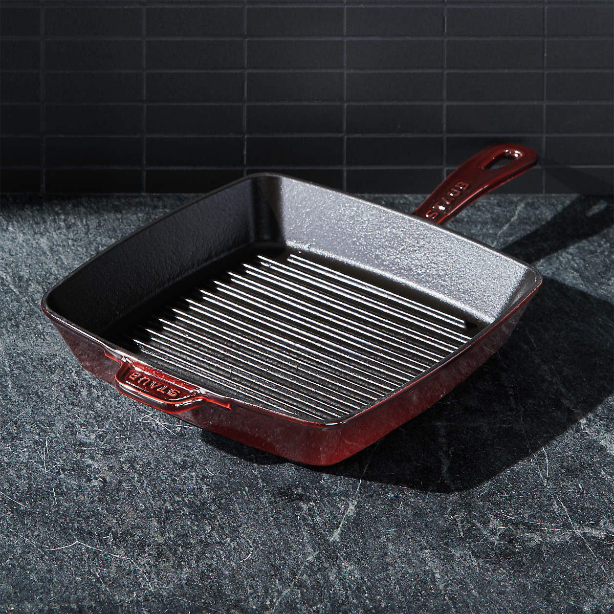 Staub Grenadine 10" Square Grill Pan + Reviews Crate & Barrel Canada