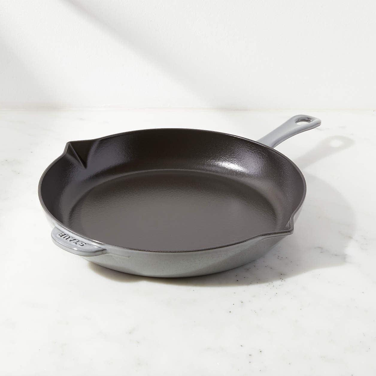 Staub Graphite 12