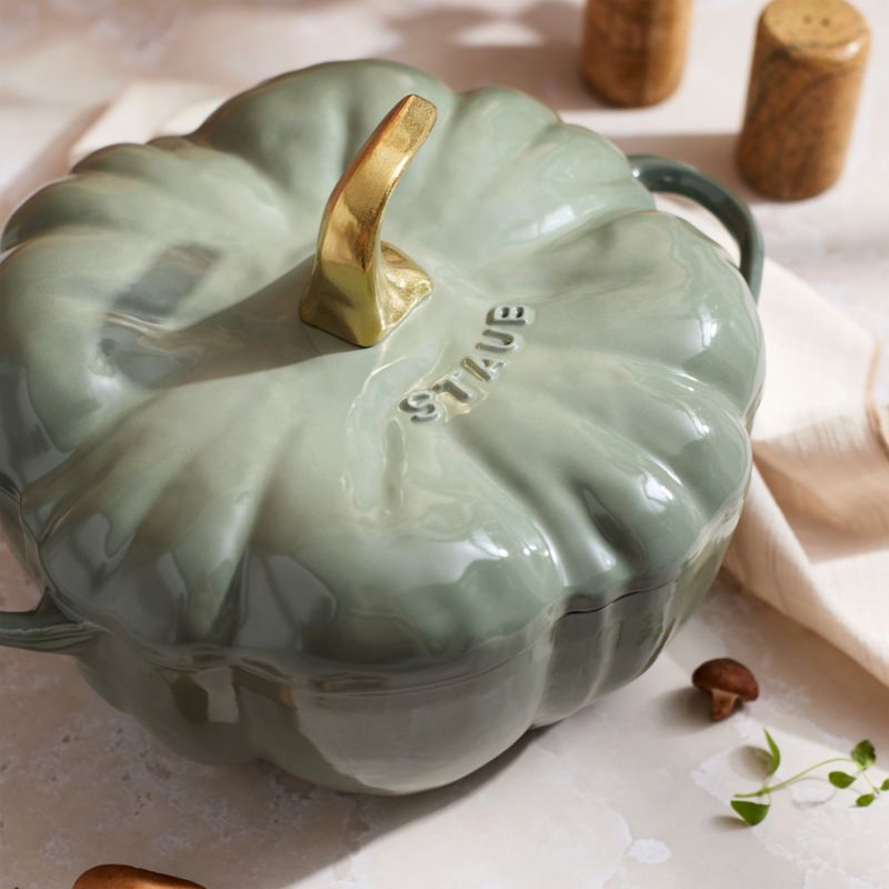 Staub ® 3.5-Qt. Eucalyptus Pumpkin Cocotte - image 5 of 7