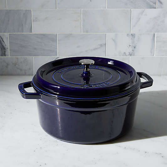 Staub 5.5-Qt Round Dark Blue Cocotte