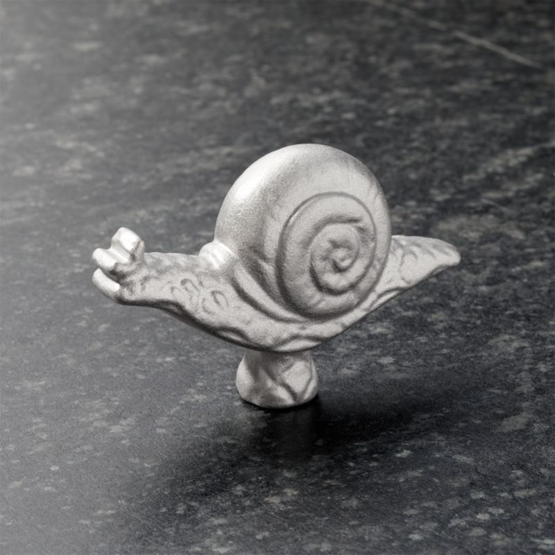 Staub ® Snail Animal Knob - image 0 of 3