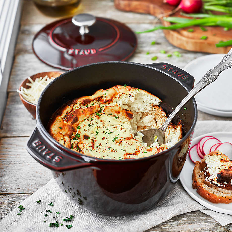 Staub - Cast Iron 5.75-qt Coq AU VIN Cocotte - Cherry