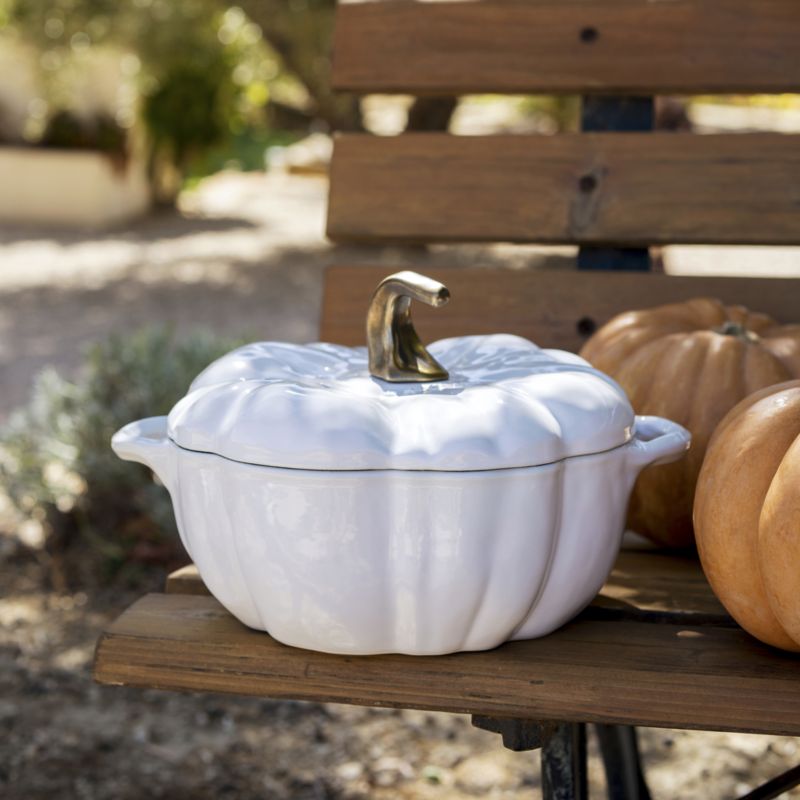 Staub ® 3.5-qt White Pumpkin Cocotte - image 5 of 8