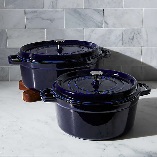 Staub ® 5.75-Qt. Dark Blue Coq Au Vin Cocotte